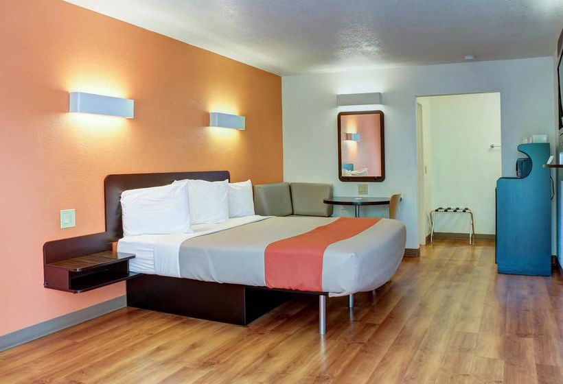 Motel 6 Bishop  | Bishop | California | United States 11