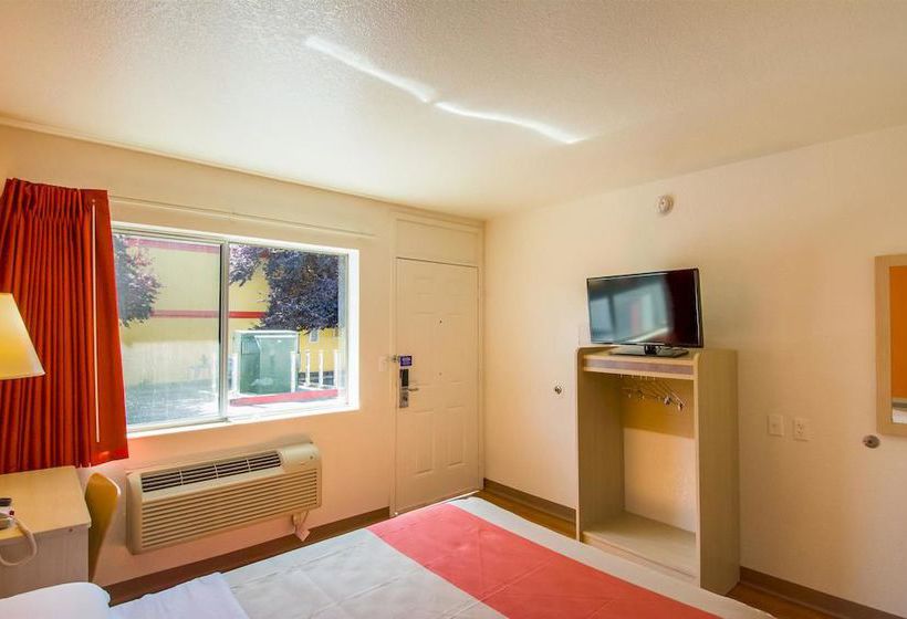 Motel 6 Arcata - Humboldt University  | Arcata | California | United States 19