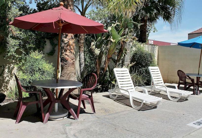 Motel 6 Bakersfield East  | Bakersfield | California | United States 18