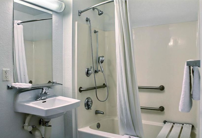 Motel 6 Bakersfield East  | Bakersfield | California | United States 20