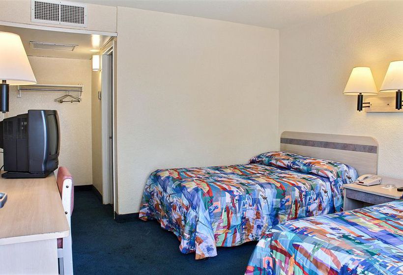 Motel 6 Bakersfield South  | Bakersfield | California | United States 1