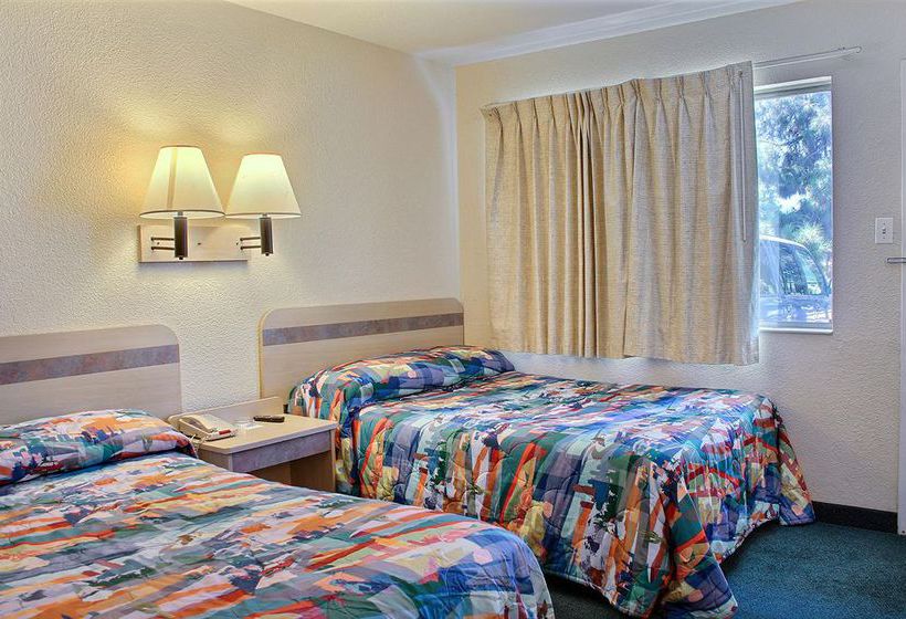 Motel 6 Bakersfield South  | Bakersfield | California | United States 3