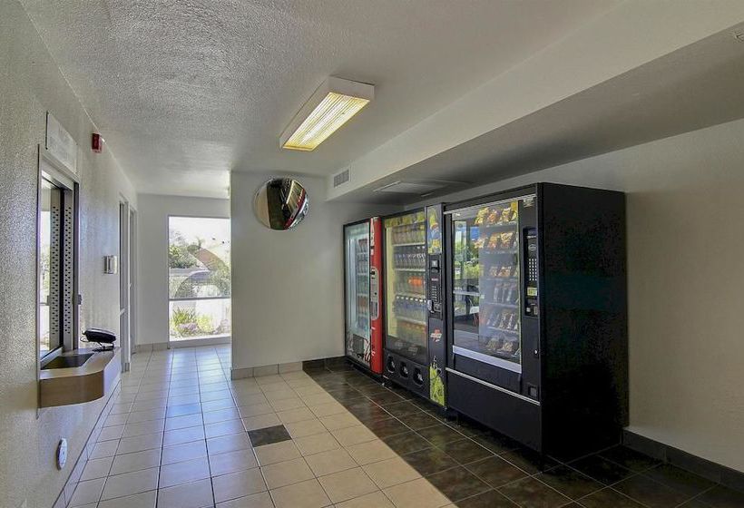 Motel 6 Santa Barbara - Carpinteria North  | Carpinteria | California | United States 13