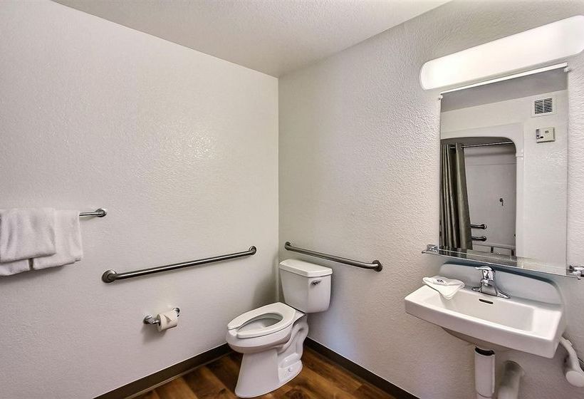 Motel 6 Gilroy  | Gilroy | California | United States 1