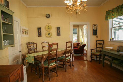 Bed and Breakfast Atrium - Garden Inn By The Sea  | Fort Bragg | California | United States 12