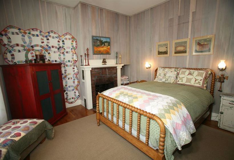 Bed and Breakfast Atrium - Garden Inn By The Sea  | Fort Bragg | California | United States 2