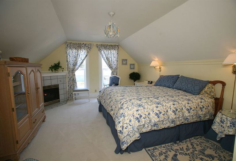 Bed and Breakfast Atrium - Garden Inn By The Sea  | Fort Bragg | California | United States 4