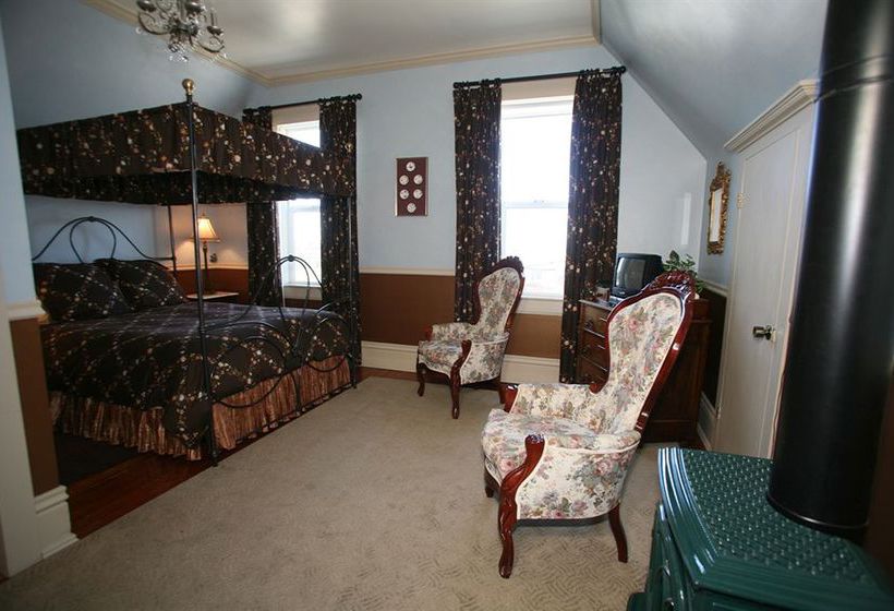 Bed and Breakfast Atrium - Garden Inn By The Sea  | Fort Bragg | California | United States 7