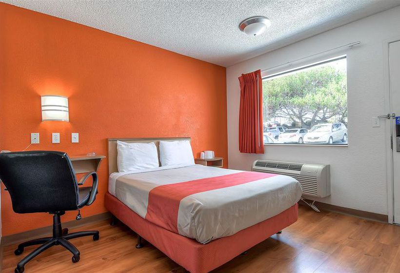 Motel 6 Carlsbad East  | Carlsbad | California | United States 19