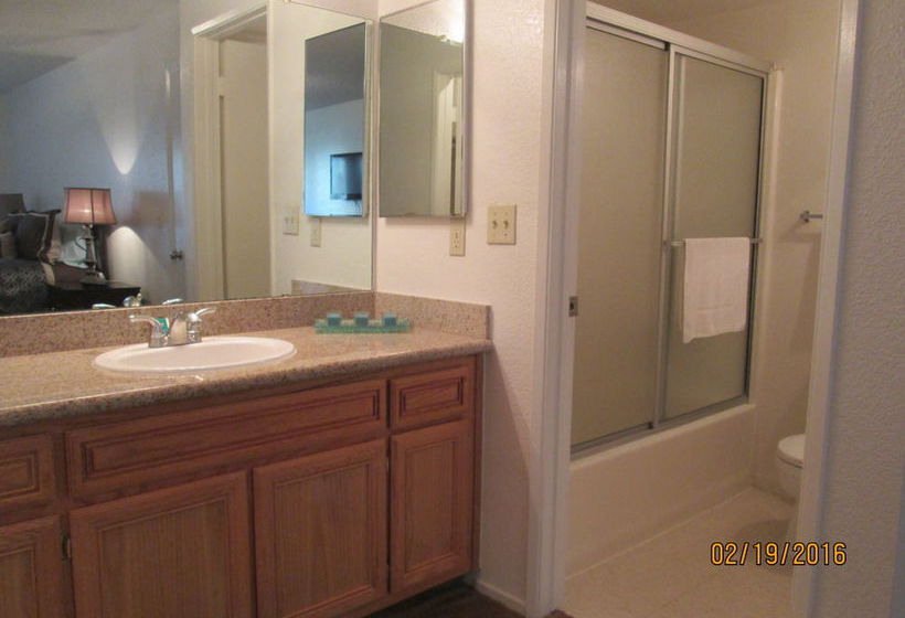 Whispering Meadows Apartments  | Bakersfield | California | United States 18