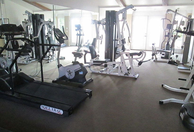 Whispering Meadows Apartments  | Bakersfield | California | United States 2