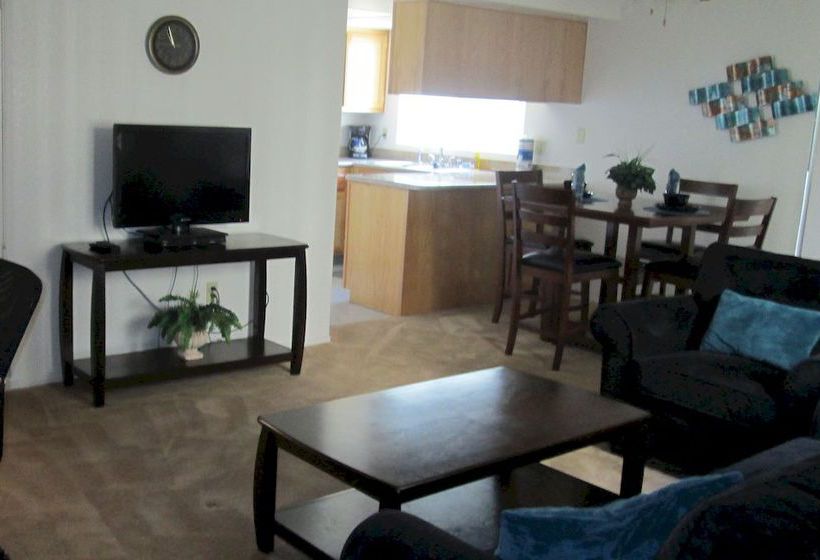 Whispering Meadows Apartments  | Bakersfield | California | United States 5