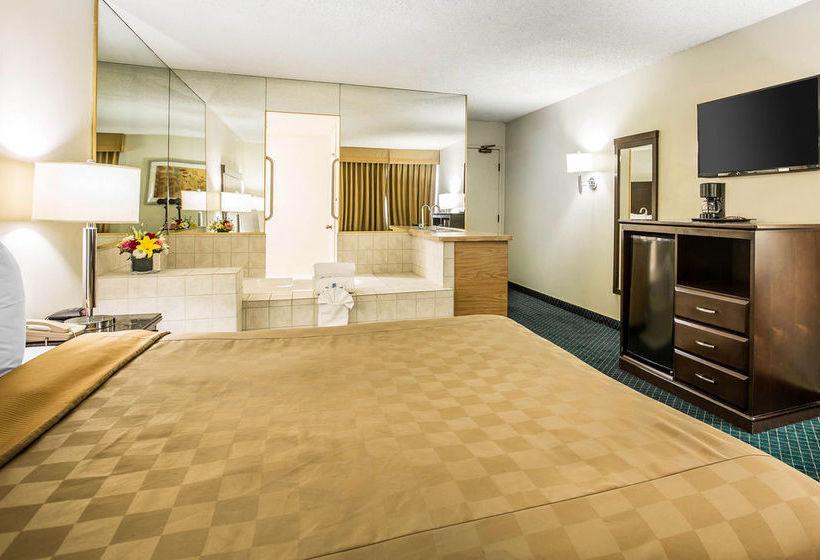 Hotel Rodeway Inn & Suites  | Bakersfield | California | United States 18