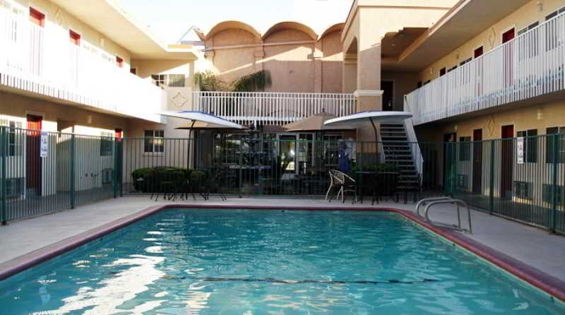 Hotel Americas Best Value Inn Fresno Convention Center Downtown  | Fresno | California | United States 15