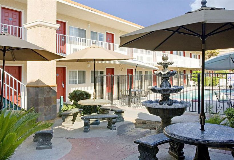 Hotel Americas Best Value Inn Fresno Convention Center Downtown  | Fresno | California | United States 5