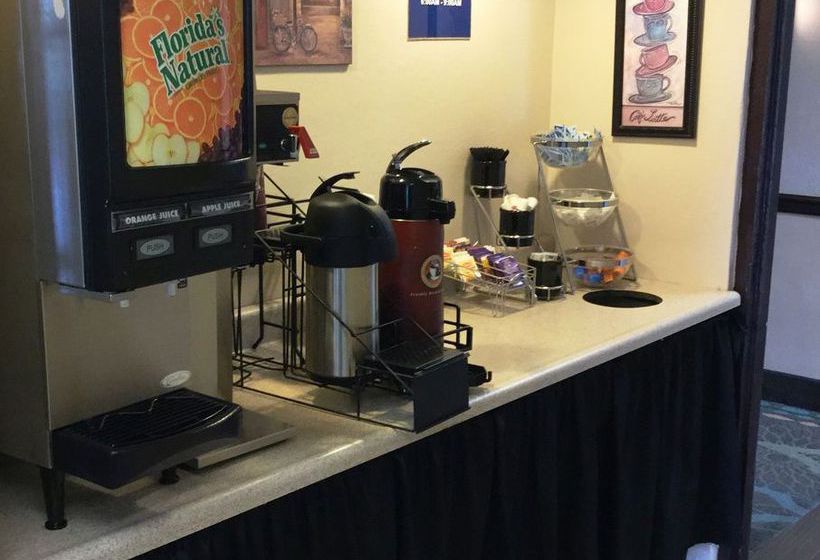 Hotel Days Inn Davis  | Davis | California | United States 2