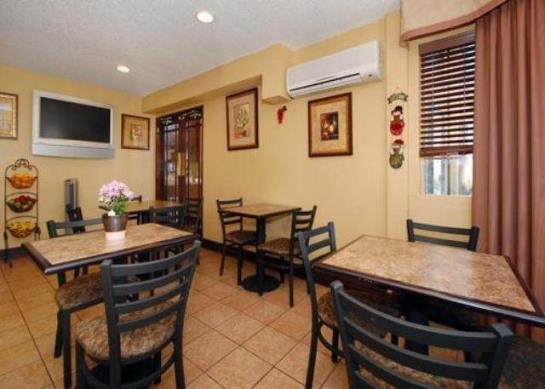 Hotel Quality Inn Hemet  | Hemet | California | United States 11