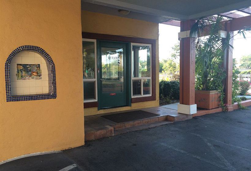 Motel Sandyland Reef Inn  | Carpinteria | California | United States 13