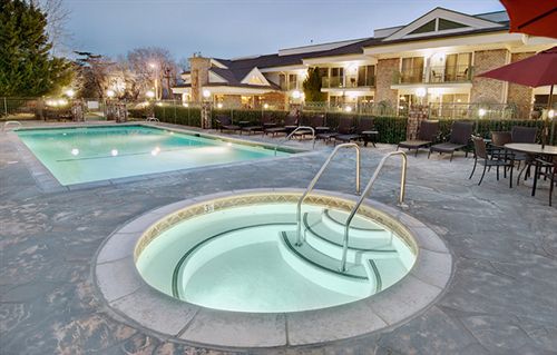 Hotel Creekside Inn  | Bishop | Califórnia | Estados Unidos 15