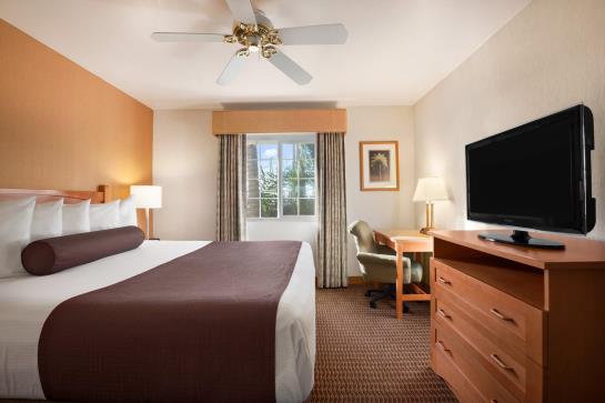 Hotel Ramada Inn & Suites Costa Mesa  | Costa Mesa | California | United States 14
