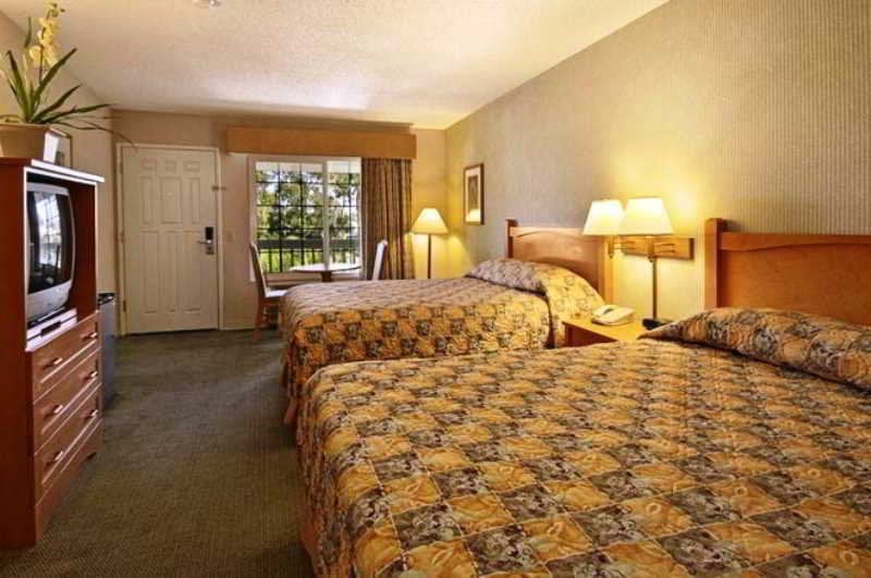 Hotel Ramada Inn & Suites Costa Mesa  | Costa Mesa | California | United States 4