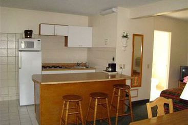 Surf Motel  | Carlsbad | California | United States 6