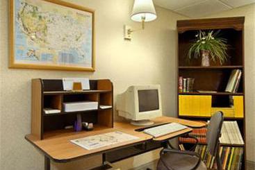 Super 8 Motel  | Gilroy | California | United States 7