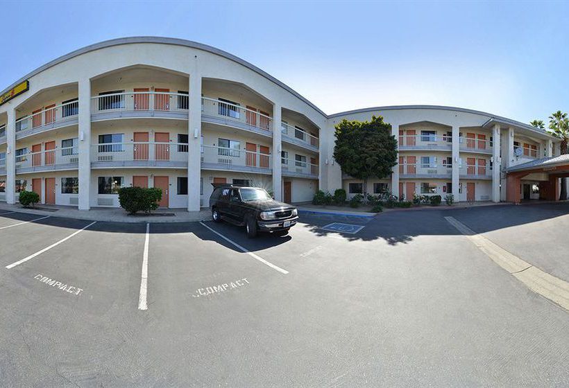 Motel Super 8 Bakersfield California