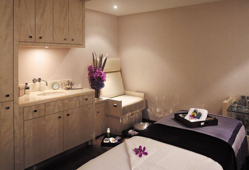 Beverly Wilshire Beverly Hills (A Four Seasons Hotel) Beverly Hills California