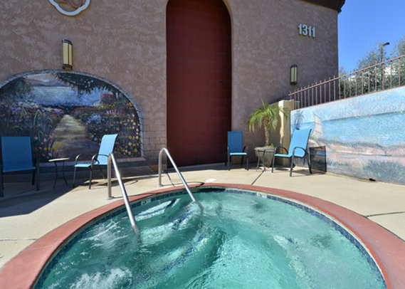 Hotel Red Tile Inn  | Colton | California | United States 16