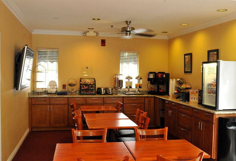 Hotel Piccadilly Inn Express  | Fresno | California | United States 5