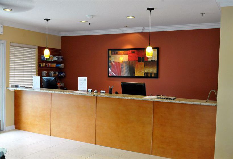 Hotel Piccadilly Inn Express  | Fresno | California | United States 7