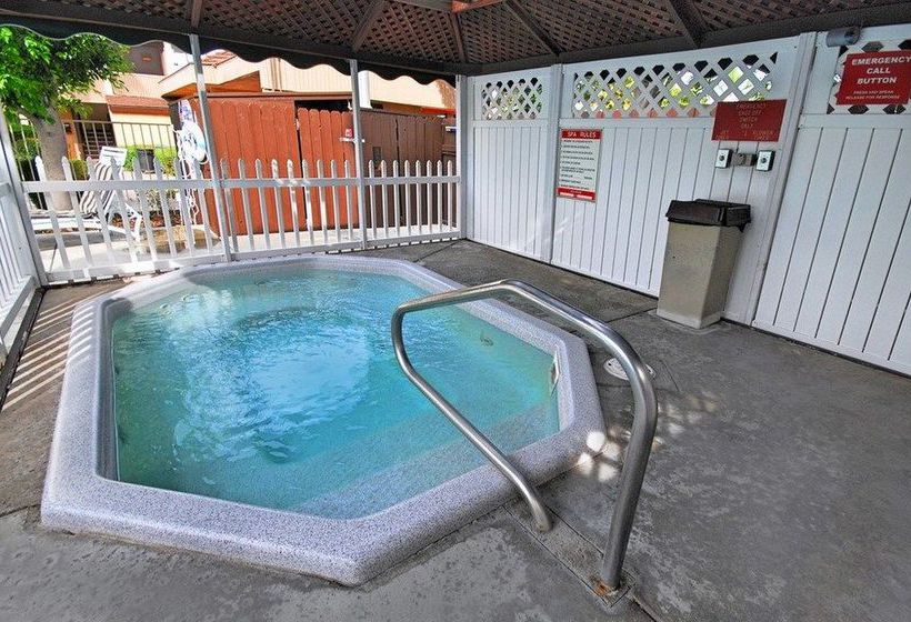 Super 8 Motel  | Costa Mesa | California | United States 14