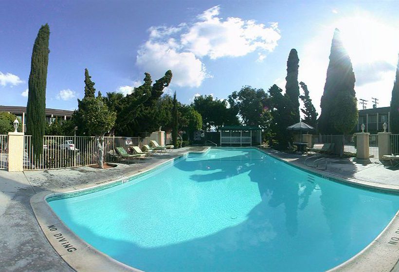 Super 8 Motel  | Costa Mesa | California | United States 3