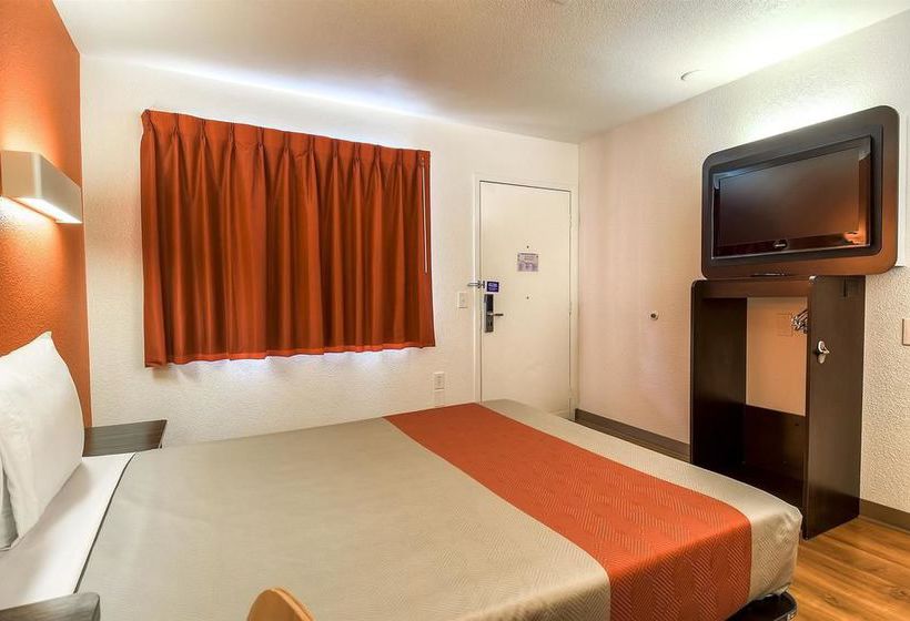 Motel 6 Carlsbad South  | Carlsbad | California | United States 15