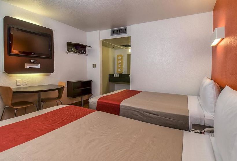 Motel 6 Carlsbad South  | Carlsbad | California | United States 17