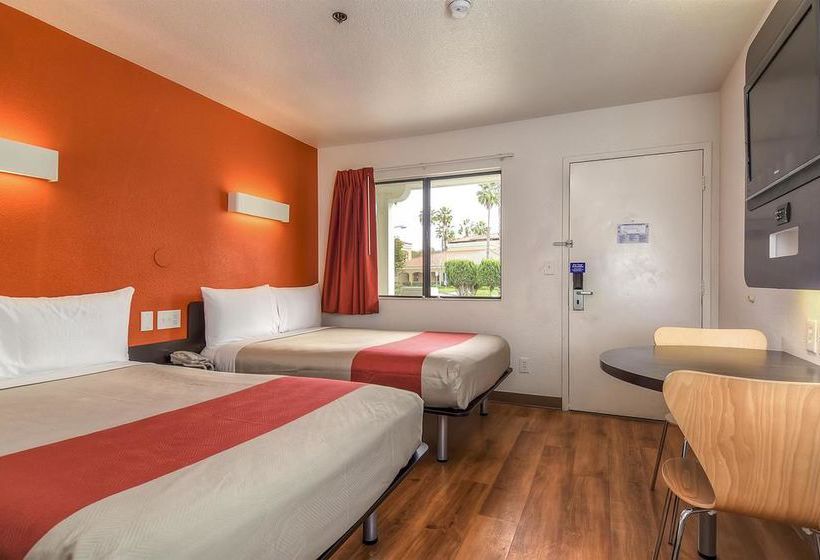 Motel 6 Carlsbad South  | Carlsbad | California | United States 18