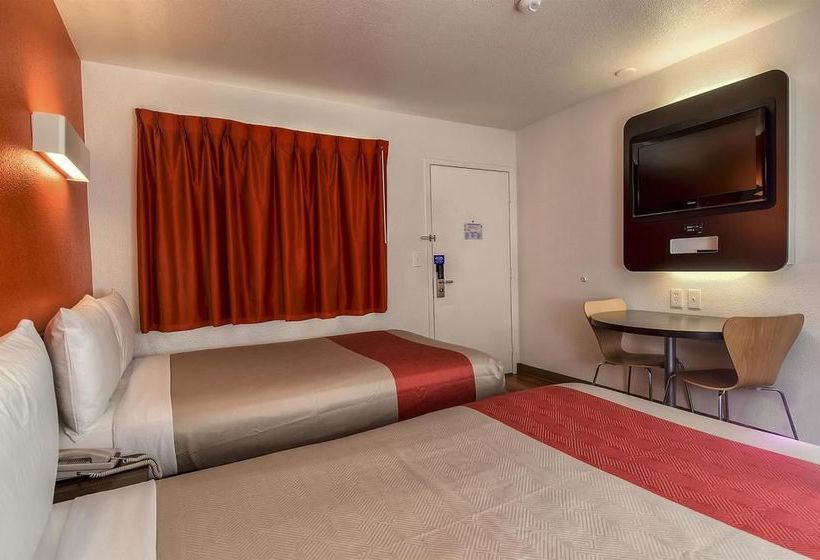 Motel 6 Carlsbad South  | Carlsbad | California | United States 19