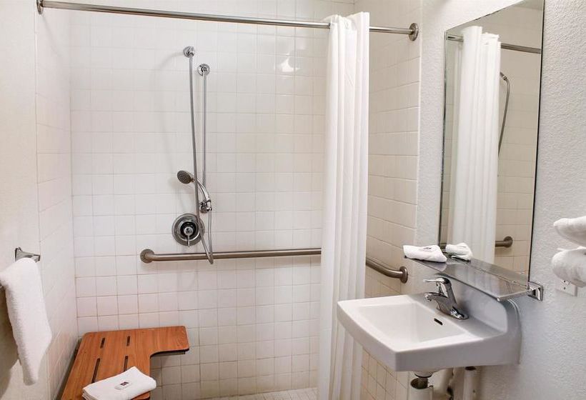 Motel 6 Blackstone North  | Fresno | California | United States 1