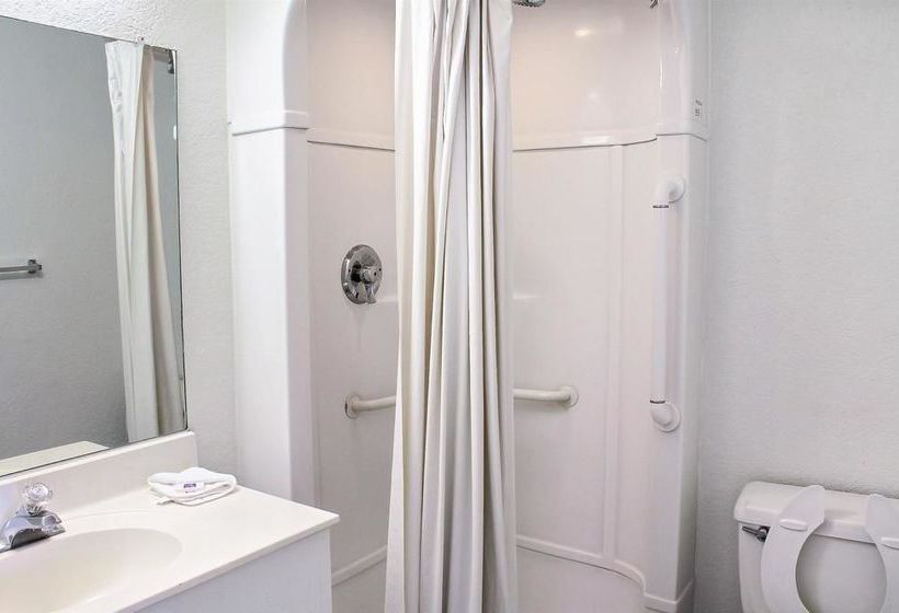 Motel 6 Blackstone North  | Fresno | California | United States 2