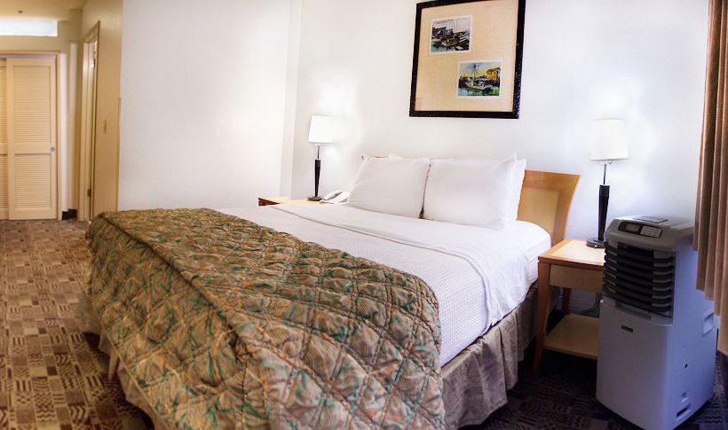 Hotel Ramada Suites Carlsbad  | Carlsbad | California | United States 6
