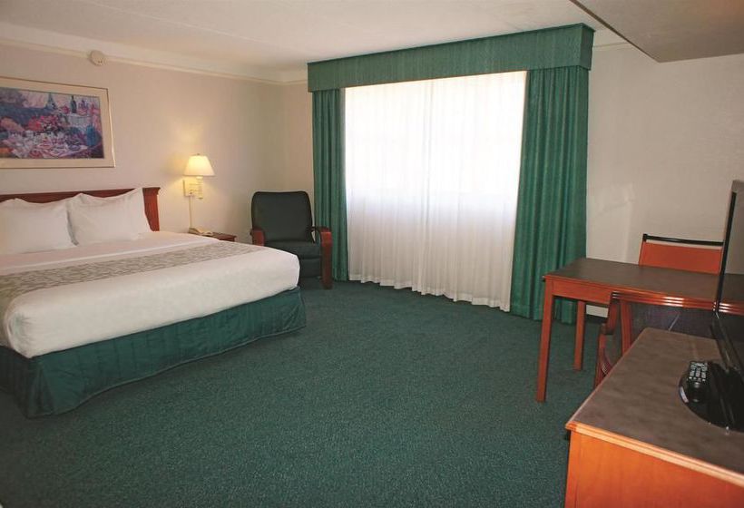 Hotel La Quinta Inn Fresno Yosemite  | Fresno | California | United States 3