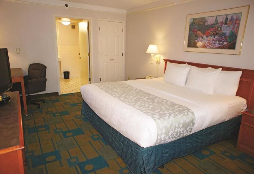 Hotel La Quinta Inn Fresno Yosemite  | Fresno | California | United States 5