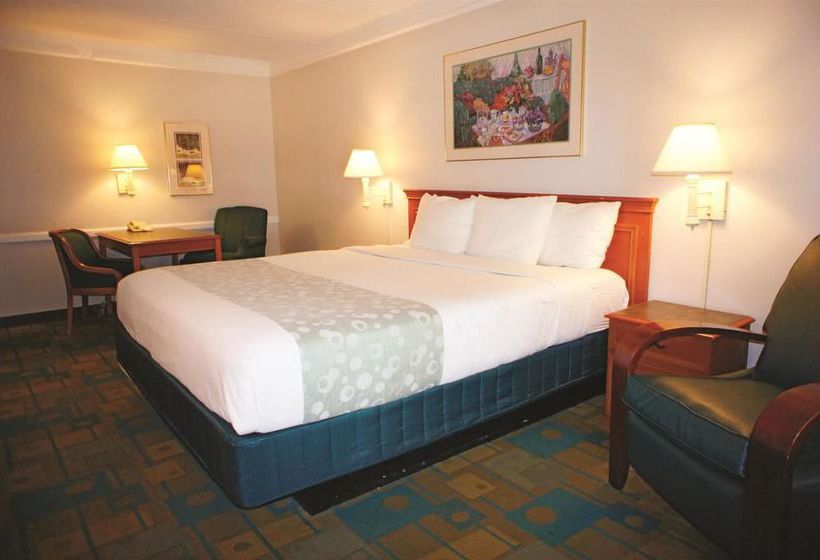 Hotel La Quinta Inn Bakersfield  | Bakersfield | California | United States 2