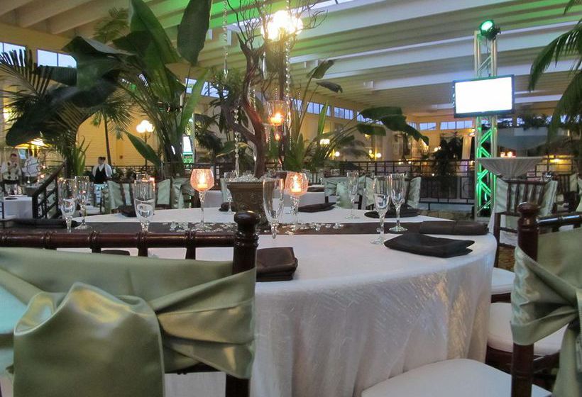 Hotel Holiday Inn Fresno-Airport  | Fresno | California | United States 8