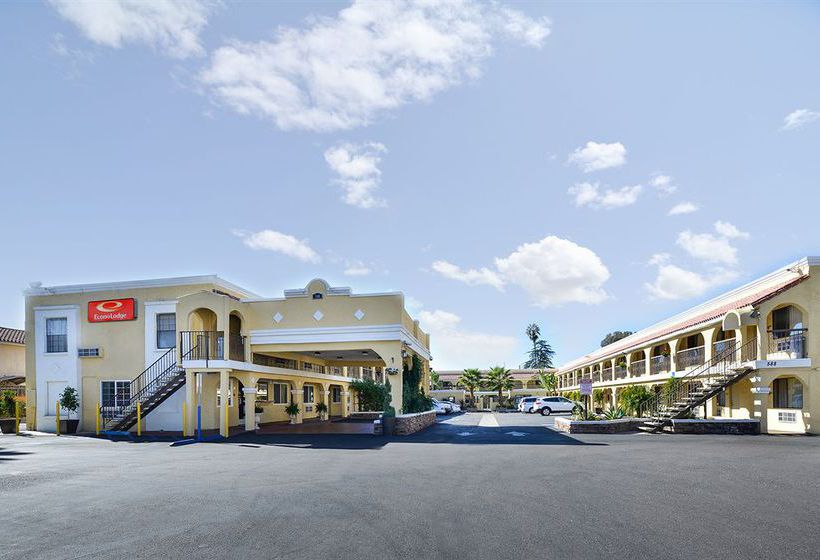 Hotel Econo Lodge Inn & Suites El Cajon San Diego East  | El Cajon | California | United States 1