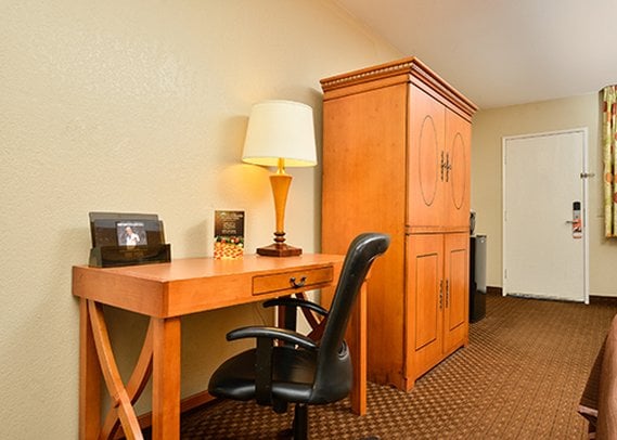 Hotel Econo Lodge Inn & Suites El Cajon San Diego East  | El Cajon | California | United States 17