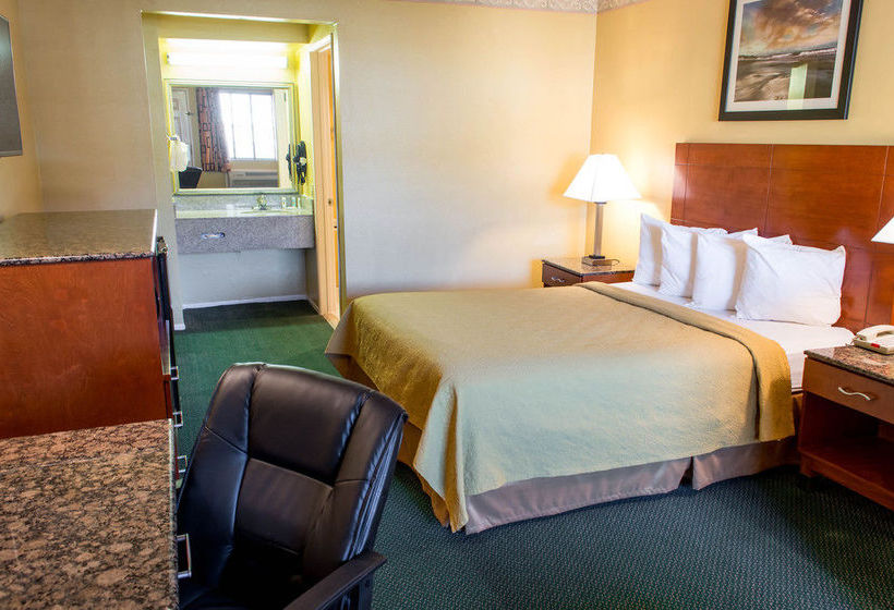 Hotel Quality Inn & Suites Camarillo  | Camarillo | California | United States 1