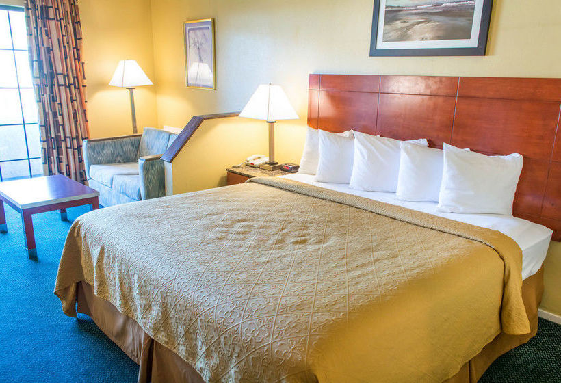 Hotel Quality Inn & Suites Camarillo  | Camarillo | California | United States 14