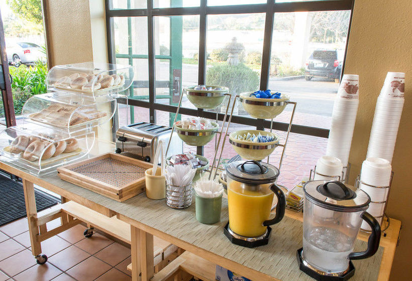 Hotel Quality Inn & Suites Camarillo  | Camarillo | California | United States 4